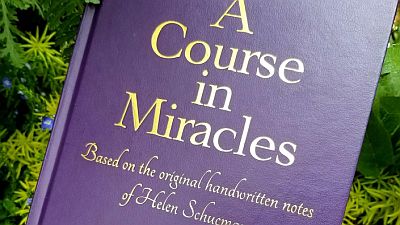 A Course in Miracles - A Deep Dive into the Text - COA Edition